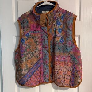 NATURAL LIFE Multicolor Quilted Vest